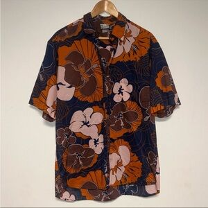 Vintage Manuhealiʻi Floral Aloha Shirt L M